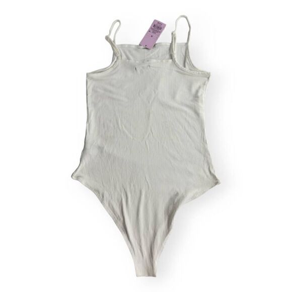 Wild Fable Spaghetti Strap BodySuit  White Medium - Picture 2 of 2